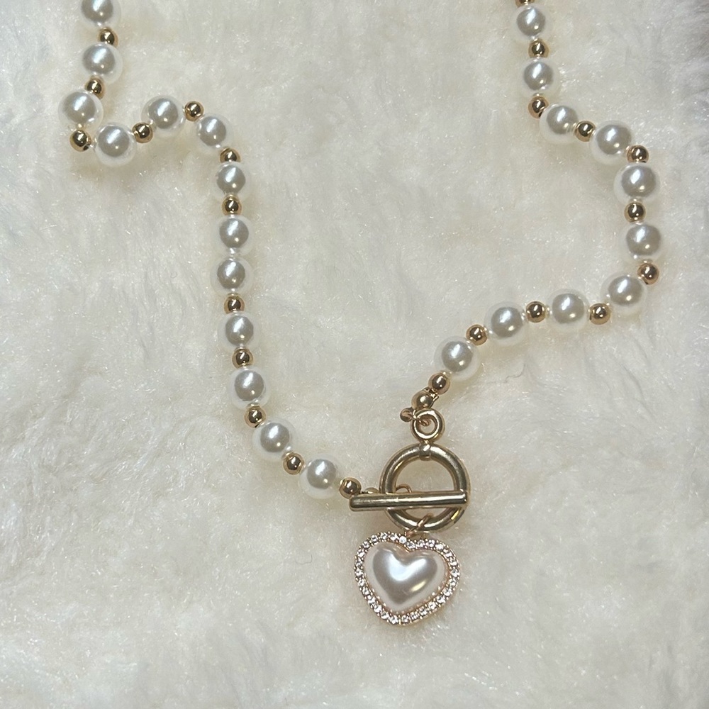 coquette rhinestone pearl heart necklace